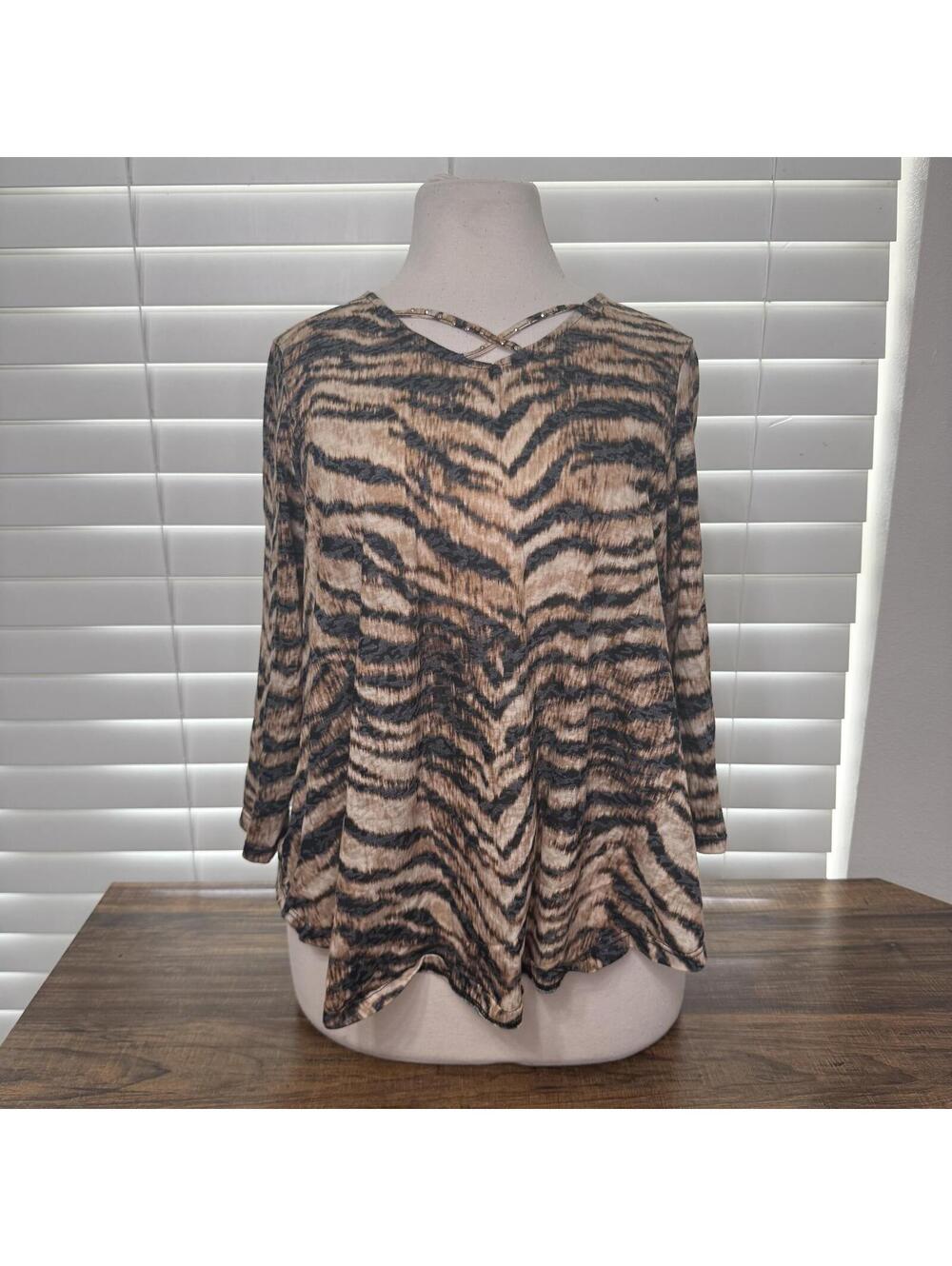Ruby Rd. Favorites Petite PM Animal Print Long Sleeve Top